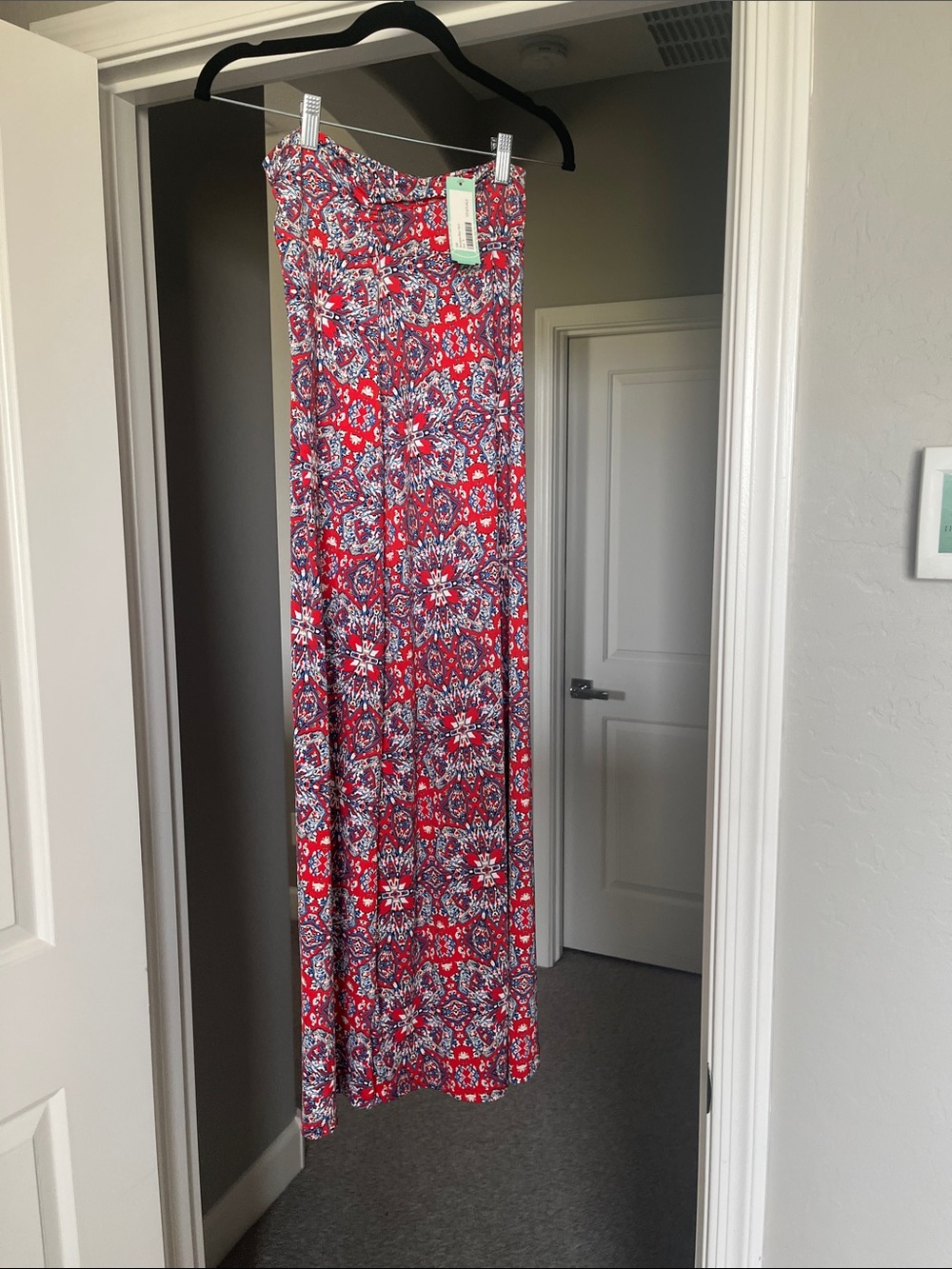 Gilli Red and Navy Medallion Maxi Skirt